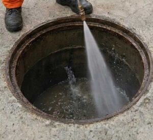 Απόφραξη και καθαρισμός φρεατίων στο Γέρακα